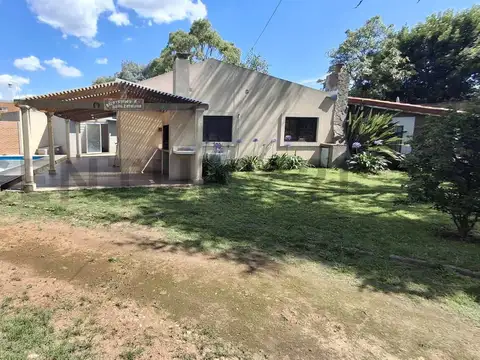 Casa en Alquiler en Ricardo Rojas, USD 850