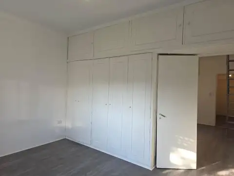 Depto Tipo Casa en Venta al Este