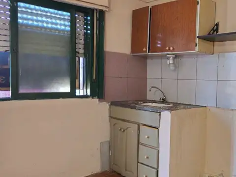 Depto Tipo Casa en Alquiler de Monoambiente