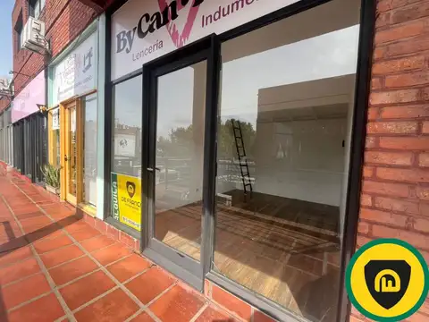 Local en Alquiler en Centro, $ 600.000