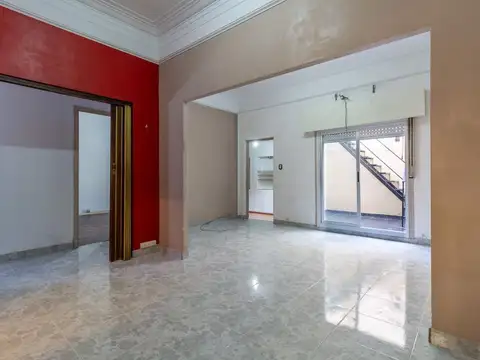 Depto Tipo Casa en Venta en Villa del Parque, USD 130.000