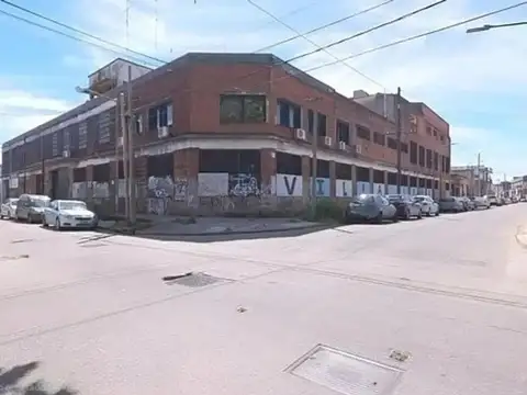 Venta Galpón e Inmueble Industrial en Villa Lynch