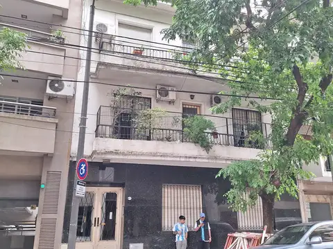 DEPARTAMENTO 3 AMB. PRIMER PISO AL CONTRA FRENTE