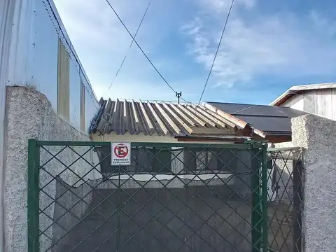 Casa 2 habitaciones con galpon Bariloche