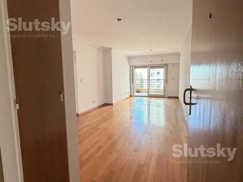 Alquiler Colegiales - 4 ambientes con Cochera.