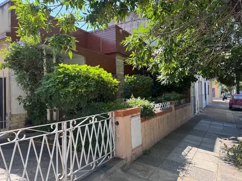 Oportunidad Casa 5 amb ideal 2 flias muy buen estado gral, luminosa y bien ubica