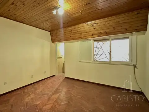 Depto Tipo Casa en Alquiler 50 años