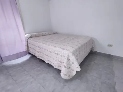 Departamento en Alquiler en Moron Sur, $ 380.000