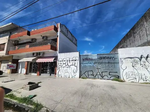 AMPLIO LOTE DE 324m2 U2B