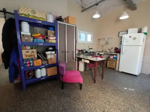Casa 2 ambientes con 1 baño