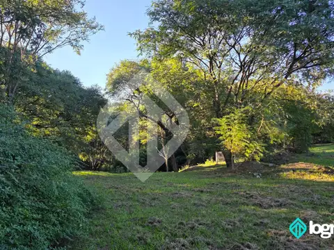 Terreno en Venta 30  mts Fondo