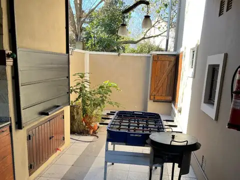 Casa 3 ambientes con 2 baños