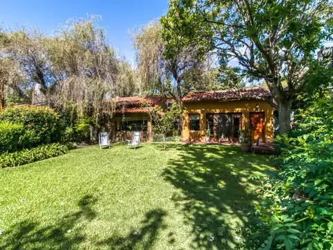 Casa en Venta 3 Dormitorios en City Bell