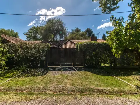 Casa en Venta 3 Dormitorios en City Bell