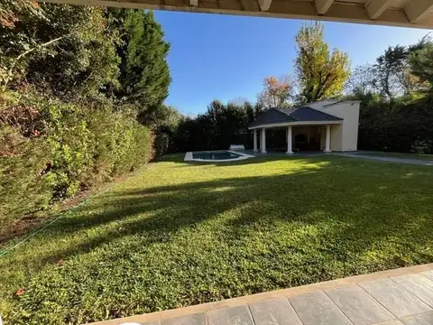 Casa en Venta de 4 dormitorios