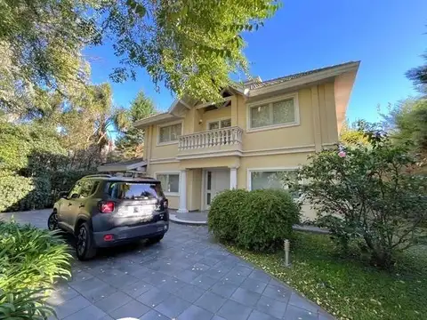 Casa  en Venta en Highland Park CC, Pilar, G.B.A. Zona Norte