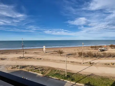 VENTA DEPARTAMENTO 3B FRENTE AL MAR EN CLAROMECÓ