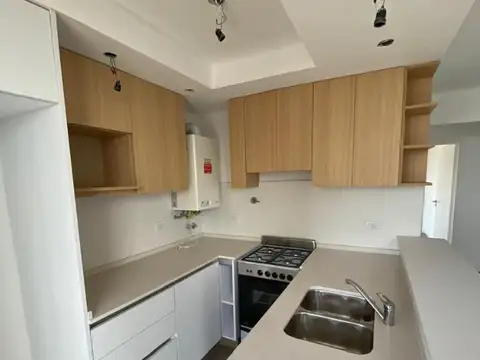 Departamento en Alquiler en Ituzaingo Norte, $ 750.000