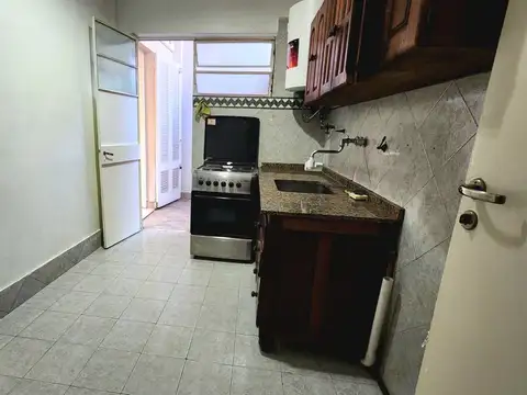 Depto Tipo Casa 5 ambientes con 1 baño