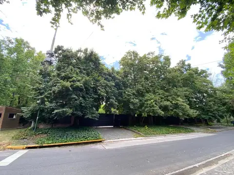 LOTE VENTA BARRIO CERRADO LOMAS SAN ISIDRO