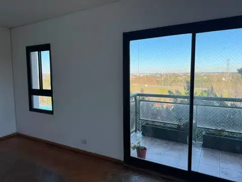 Departamento en Alquiler en Riverside Towers, $ 950.000