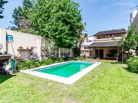 Casa 4 ambientes con 3 baños