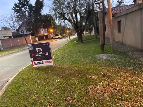 Casa en Alquiler en Don Torcuato, $ 950.000