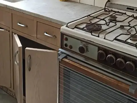 Depto Tipo Casa 3 ambientes con 1 baño