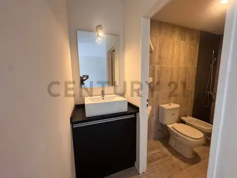 Departamento en Alquiler con 1 cocheras