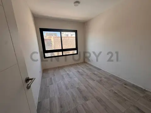 Departamento en Alquiler en Godoy Cruz, $ 640.000