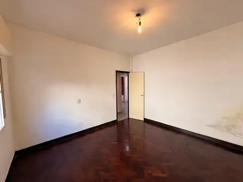 Depto Tipo Casa en Venta en General San Martin, USD 76.000