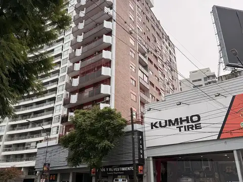 Av del Libertador al 1200, Vicente López