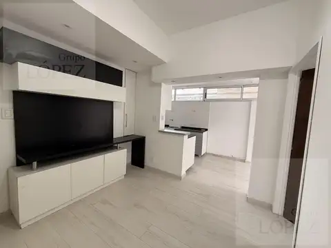 VENTA Departamento/PH, VICENTE LOPEZ, 2 AMBIENTES, PATIO. Planta baja. RECICLADO. Apto Crédito.
