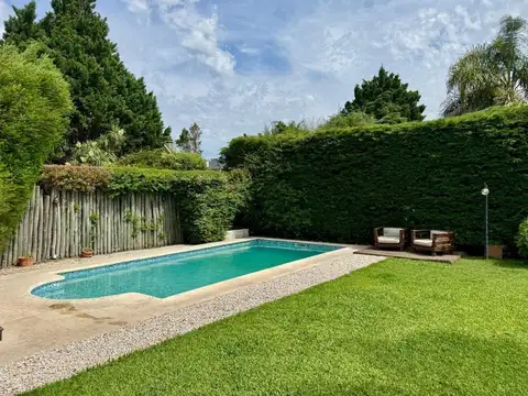 Casa en Alquiler de 4 dormitorios