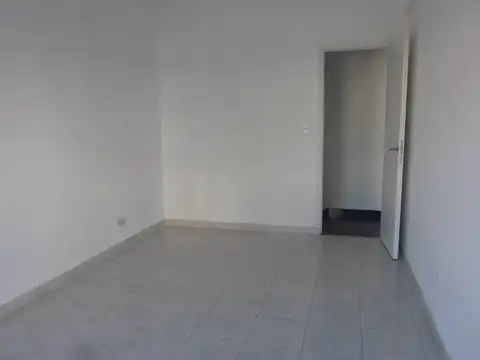 Depto Tipo Casa en Alquiler 35 años