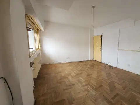 Avenida Rivadavia 3400, Piso 12