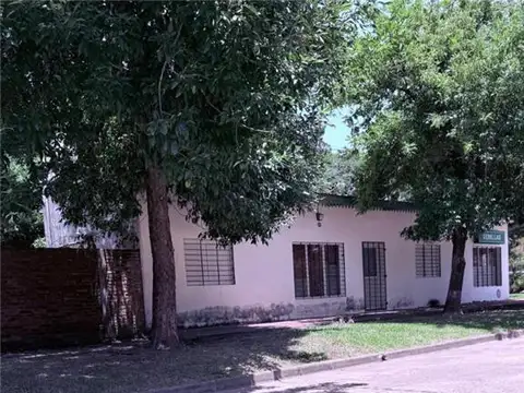 LOCALES - EN ESQUINA - VILLA SAN MARTÍN, RESISTENCIA