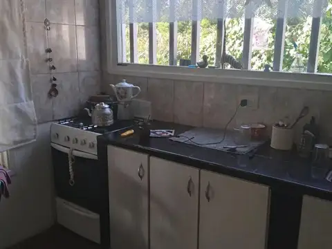 Casa en venta - 1 Dormitorio 1 Baño - Colinas Verdes