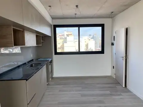 Pacheco 1900, Piso 7