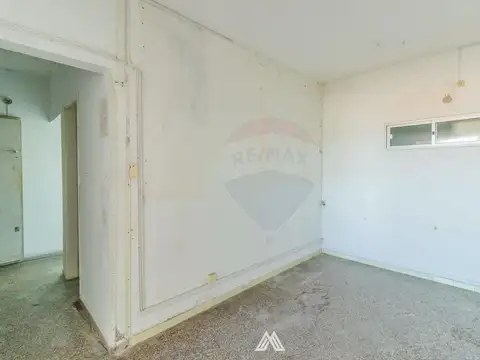 Avenida Doctor Enrique Pouey 400