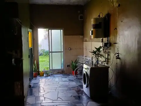 Depto Tipo Casa en Venta en Quilmes, USD 80.000