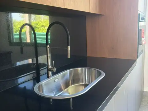 Casa en Venta en Countries y Barrios Cerrados en Ibarlucea, USD 380.000