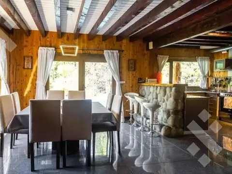 Casa en Venta en San Martin de los Andes, Lácar