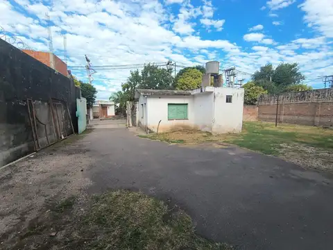 VENTA GALPON  DEAN FUNES 320 M2