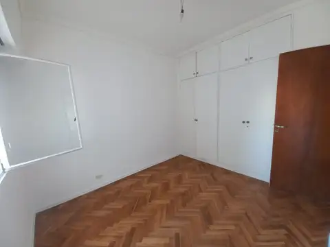 J Rivera Indarte 200, Piso 4