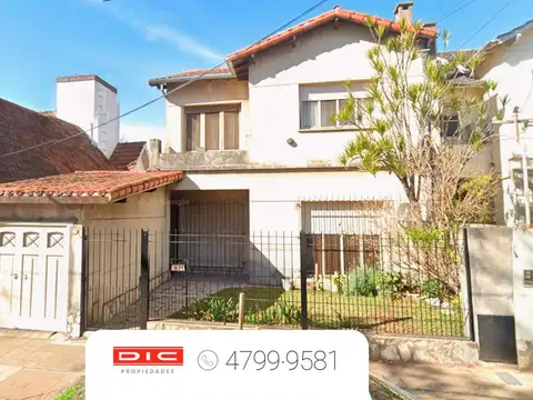 Casa 4 dormitorios Venta - Olivos-Roche