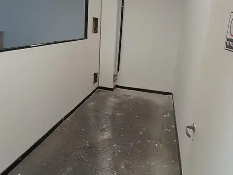 Terreno en Alquiler en Pompeya, $ 2.100.000