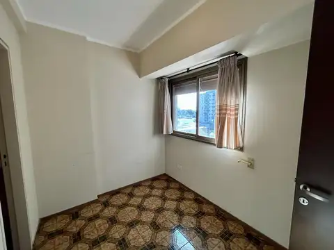 Departamento 6 ambientes con 2 baños