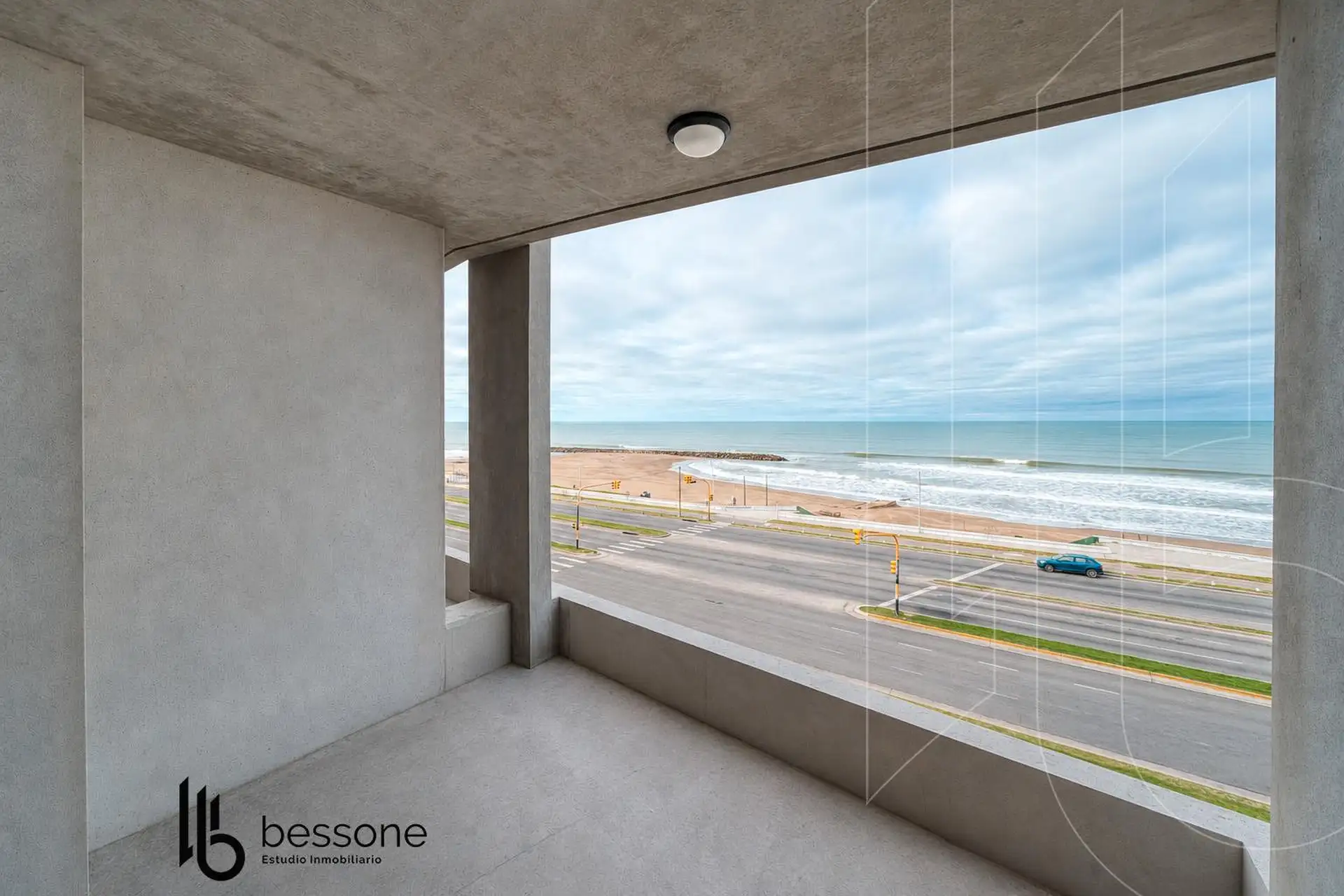 Depto 3 amb, 94m² con cochera y ascensor — Constitucion