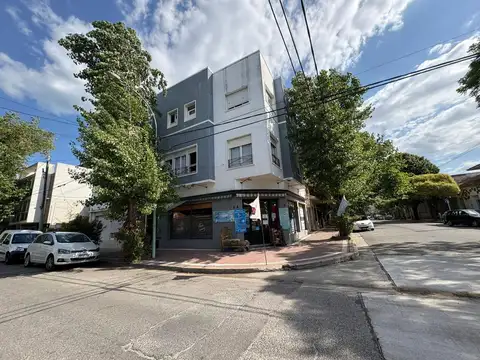Ituzaingo 3700, Piso 1